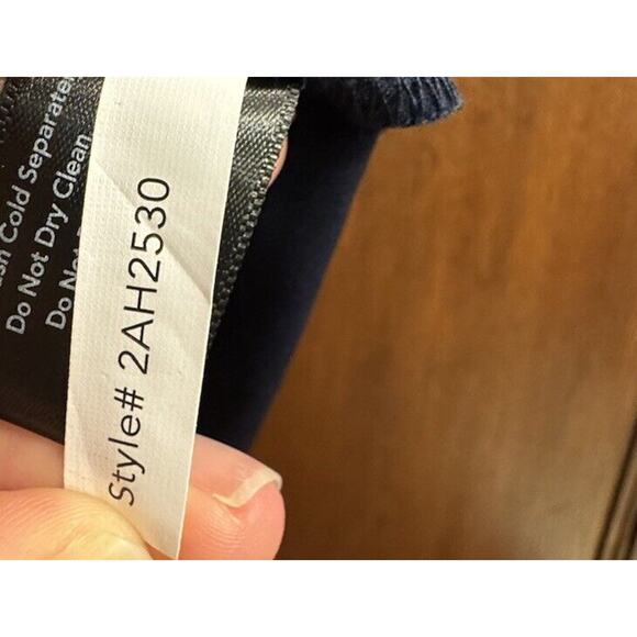 Boston Proper Blouse XS Navy Blue Peplum Top Rhinestones Travel Slinky Luxury - Picture 4 of 6